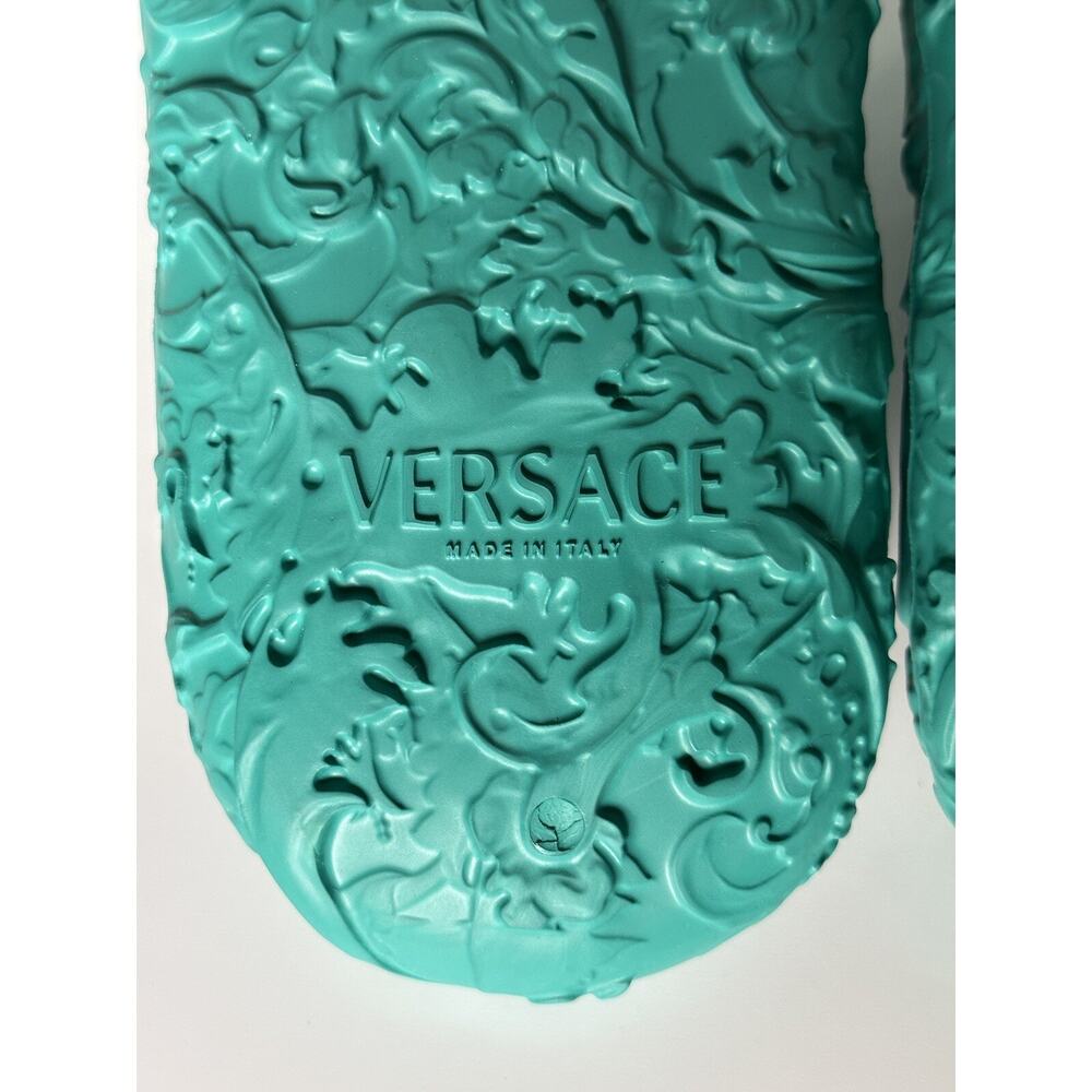 NIB $525 Versace Medusa Head Slides Pool Sandals … - image 12